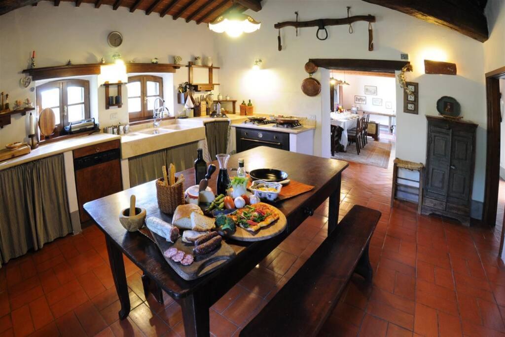 Exclusive Villa Parrano - Countryside With Pool Εξωτερικό φωτογραφία